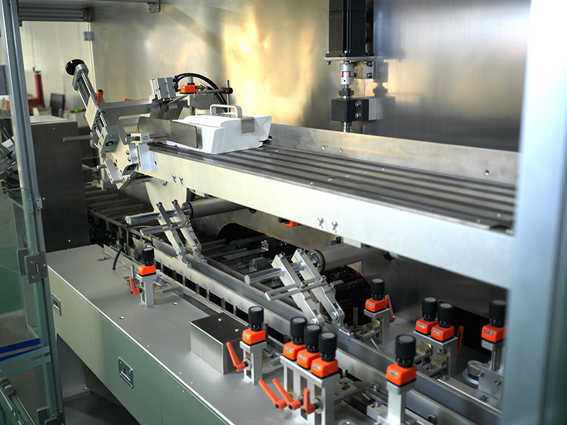 连续式高速装盒机真空系统采用德国贝克